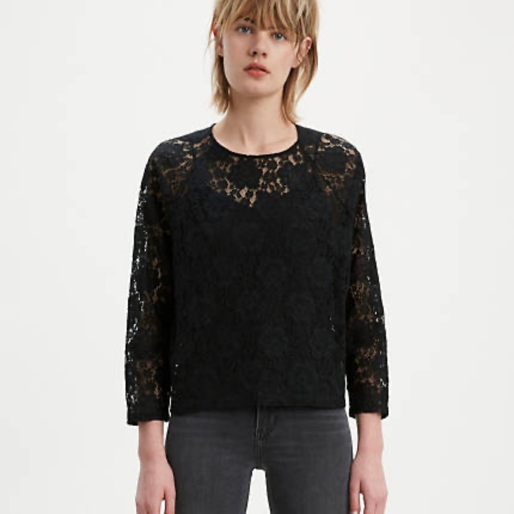 Levi’s Miranda blouse- black lace - Medium